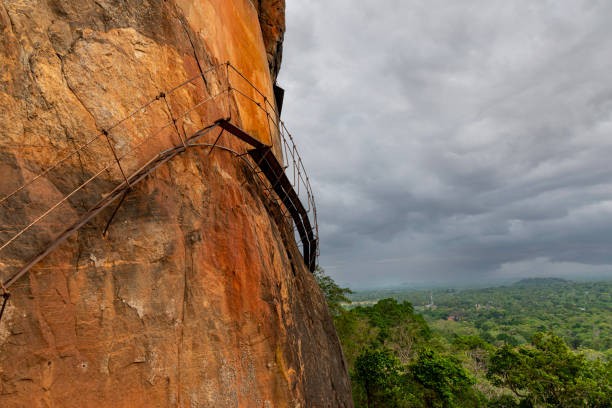 Negombo to Sigiriya and Dambulla One-Day Tour